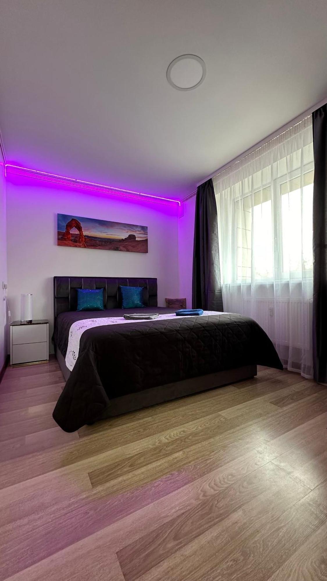 Neriesapartment No.2 Bedrooms Modern Suite In Centrum パランガ エクステリア 写真